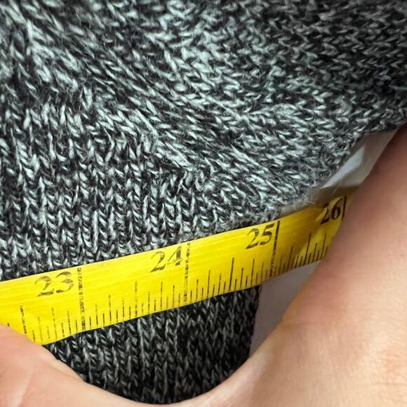 J.Crew Gray 100% Lambswool Knit Sweater Classic Minimalist Preppy Large - Picture 6 of 6